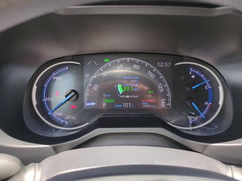 Used 2024 Toyota RAV4 XLE AWD/4WD image 21