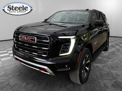 Certified 2025 GMC Yukon AT4 AWD/4WD image 1