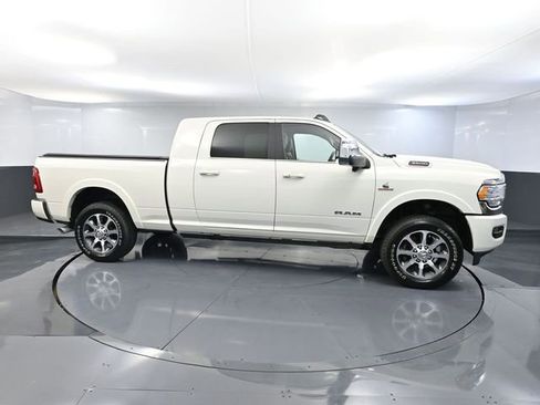 Used 2024 RAM 3500 Limited w/ Towing Technology Group image 4