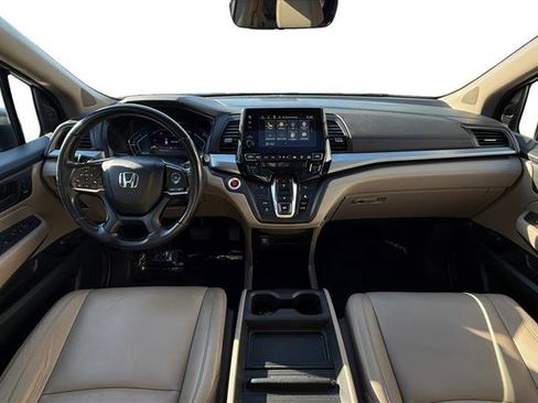 Used 2018 Honda Odyssey EX-L image 12