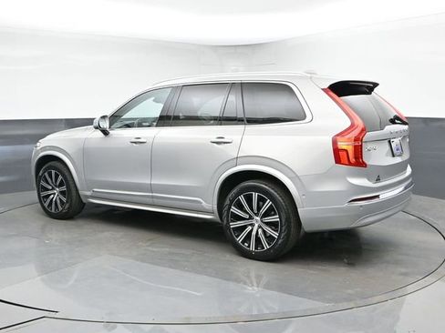 Used 2023 Volvo XC90 B5 Plus AWD/4WD image 7
