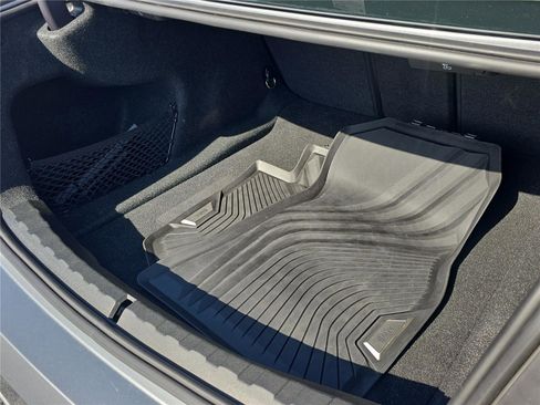 Certified 2024 BMW 330i 330i w/ Premium Package image 8