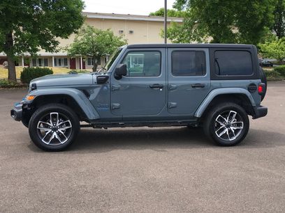 Used 2024 Jeep Wrangler Unlimited