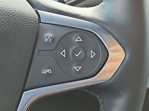 Used 2024 Chevrolet Traverse RS FWD image 48
