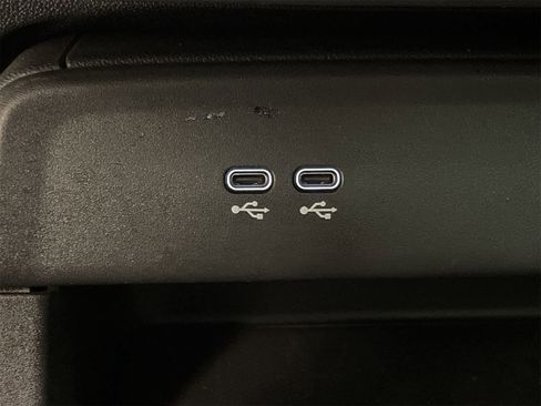 Used 2024 Honda Prologue Touring image 9