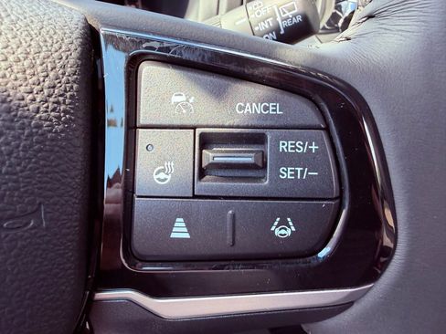 Used 2026 Honda Odyssey Elite image 25