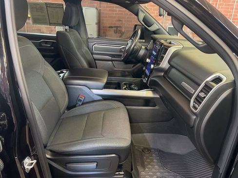 Used 2021 RAM 1500 Big Horn AWD/4WD image 21