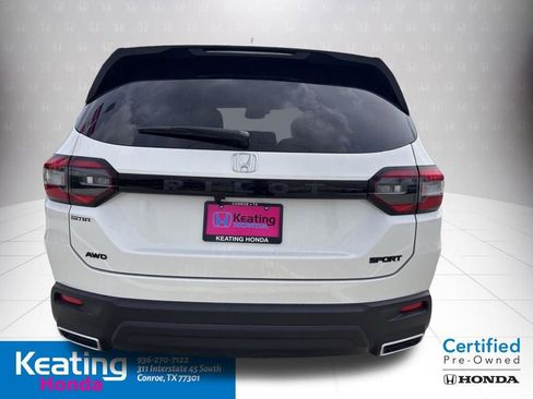 Certified 2025 Honda Pilot Sport image 8