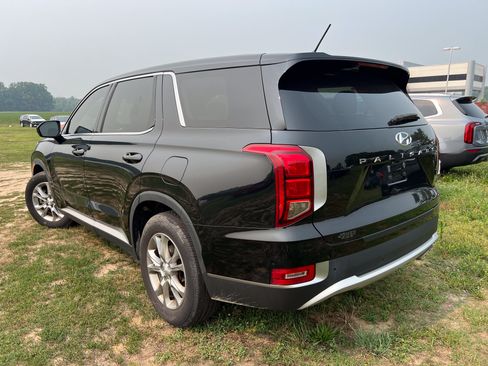 Used 2020 Hyundai Palisade SE FWD image 3