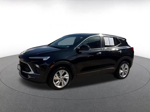 Used 2025 Buick Encore GX Preferred FWD image 8