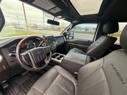 Used 2016 Ford F350 Platinum image 14
