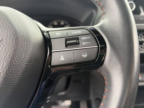 Used 2024 Honda HR-V Sport image 23