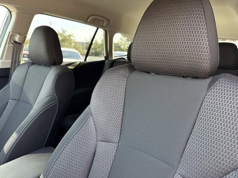 Used 2023 Subaru Outback Premium image 21