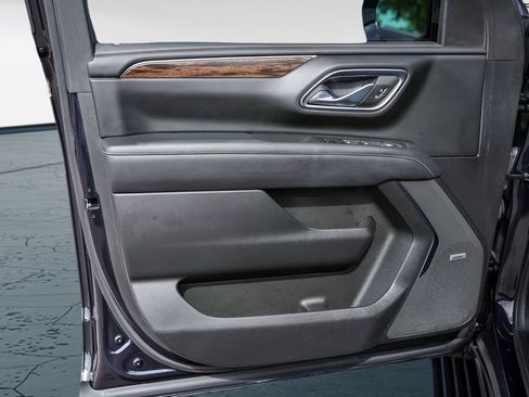 Used 2023 Chevrolet Tahoe Premier RWD image 27