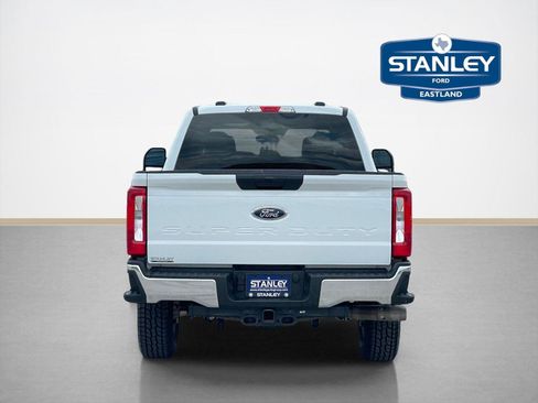 Used 2025 Ford F250 XLT w/ FX4 Off-Road Package AWD/4WD image 6