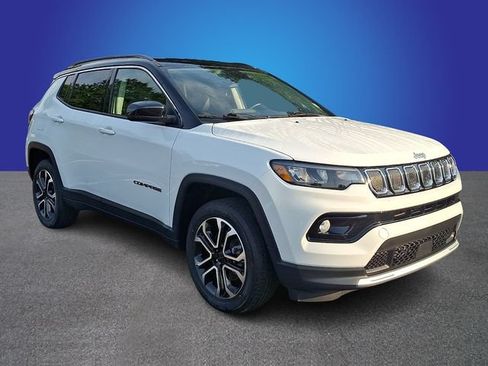 Used 2022 Jeep Compass Limited AWD/4WD image 3