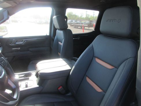 New 2026 GMC Sierra 1500 AT4 image 12