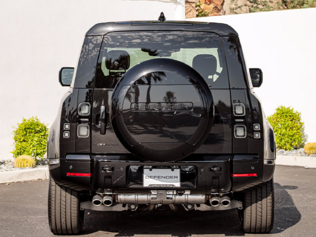 New 2026 Land Rover Defender 90 V8 AWD/4WD image 8