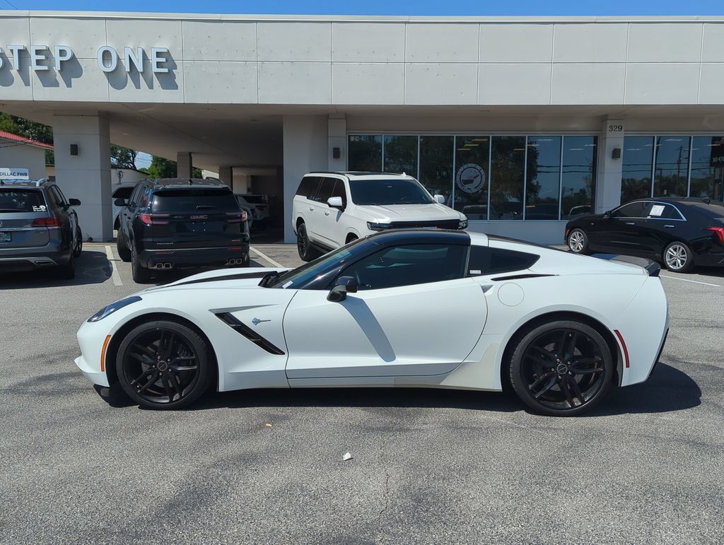 Used 2015 Chevrolet Corvette Stingray Coupe w/ 2LT Preferred Equipment Group RWD image 3