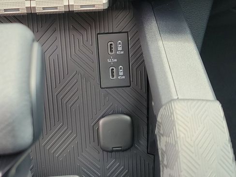New 2026 Toyota 4Runner TRD Off-Road Premium AWD/4WD image 31