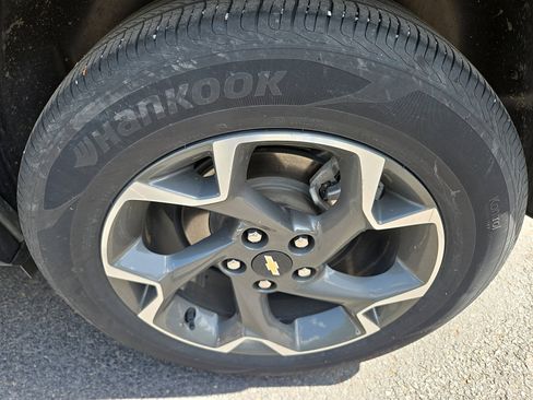 Used 2024 Chevrolet Trax LT w/ Driver Confidence Package FWD image 11