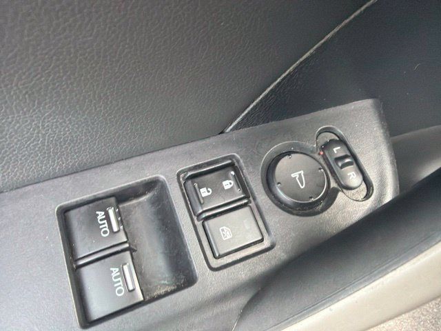 Used 2012 Honda Accord EX-L image 14