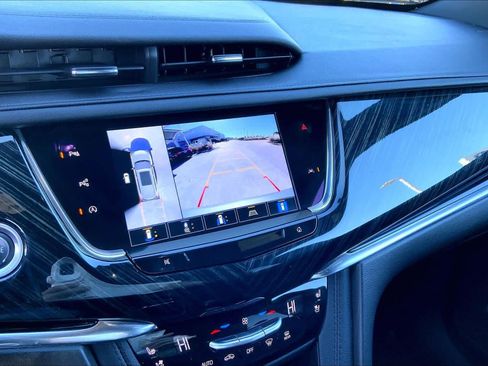 Used 2023 Cadillac XT6 Premium Luxury w/ Technology Package image 25