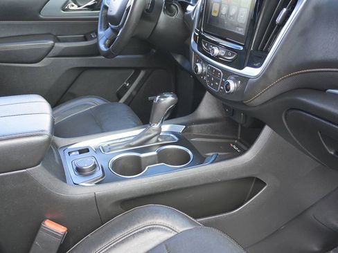 Used 2019 Chevrolet Traverse Premier w/ Driver Confidence II Package image 15