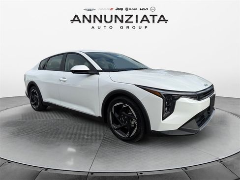 New 2025 Kia K4 EX image 7