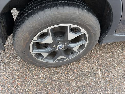 Used 2018 Subaru Crosstrek 2.0i Premium image 10