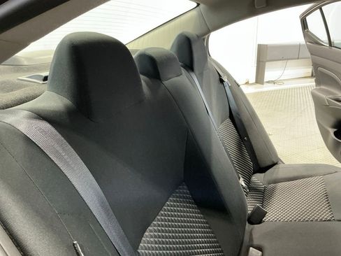 Used 2023 Nissan Versa S image 13