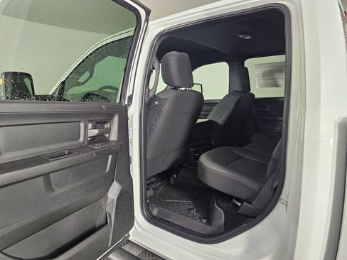 New 2026 RAM 2500 Tradesman AWD/4WD image 33