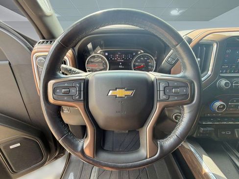 Used 2022 Chevrolet Silverado 1500 High Country w/ LPO, Dark Essentials Package AWD/4WD image 16