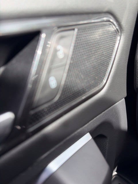Used 2022 Volkswagen Tiguan SE R-Line AWD/4WD image 36