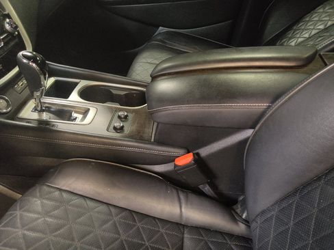 Used 2019 Nissan Murano Platinum FWD image 26