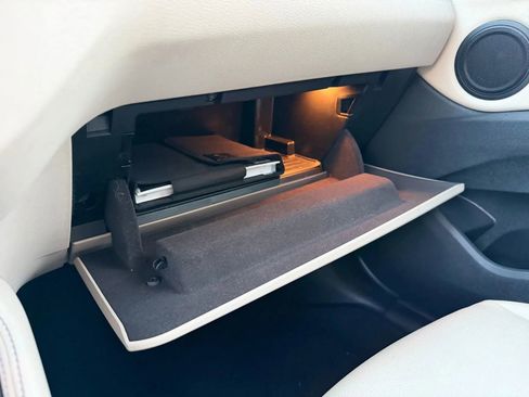 Used 2018 BMW X1 sDrive28i image 24