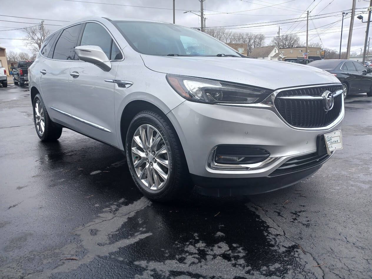 Used 2020 Buick Enclave Premium w/ Surround and Sites Package AWD/4WD image 1