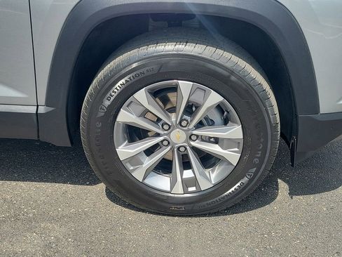 Used 2025 Chevrolet Equinox LT FWD image 6