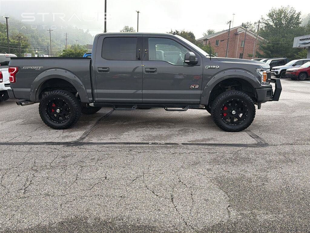 Used 2018 Ford F150 XLT w/ Equipment Group 302A Luxury AWD/4WD image 4