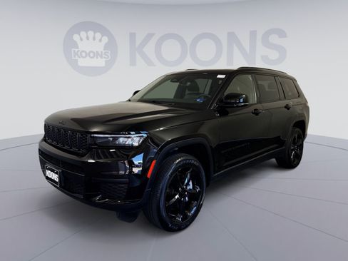 Used 2023 Jeep Grand Cherokee L Laredo AWD/4WD image 1