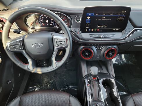 Used 2025 Chevrolet Blazer RS image 27