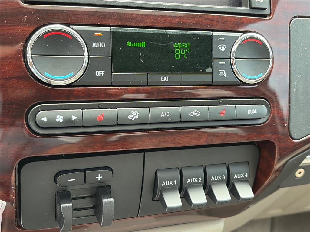 Used 2010 Ford F350 Lariat RWD image 18