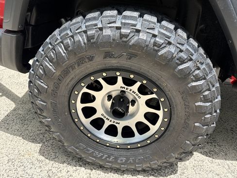 New 2026 Jeep Wrangler Sport AWD/4WD image 17