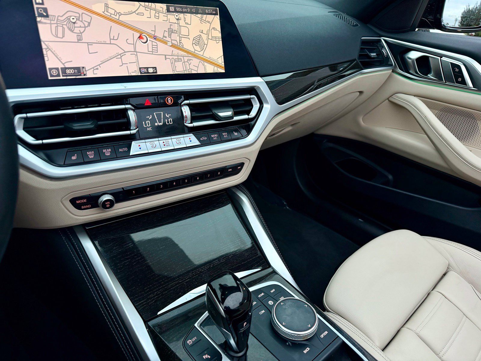 Used 2022 BMW 430i Convertible w/ M Sport Package RWD image 38