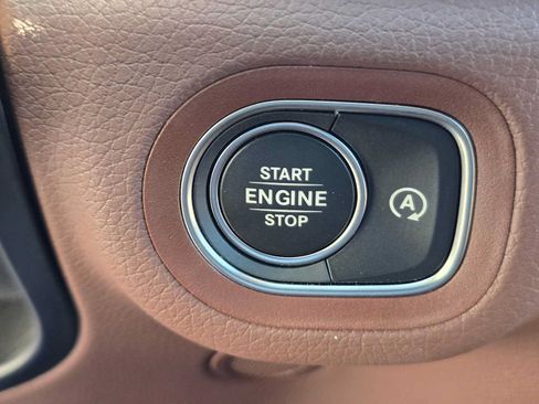 Used 2026 Mercedes-Benz GLE 350 4MATIC image 36