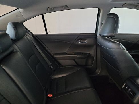 Used 2015 Honda Accord EX-L image 19