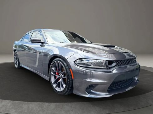 Used 2022 Dodge Charger Scat Pack w/ Plus Group image 4