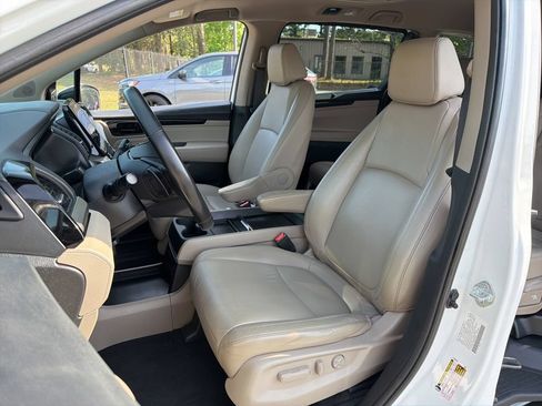 Used 2022 Honda Odyssey Touring image 21