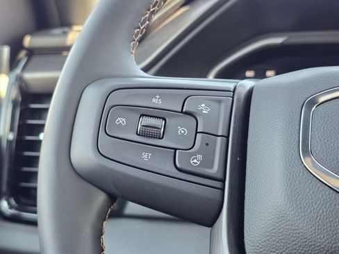 New 2026 GMC Sierra 2500 AT4 w/ AT4 Premium Plus Package AWD/4WD image 33