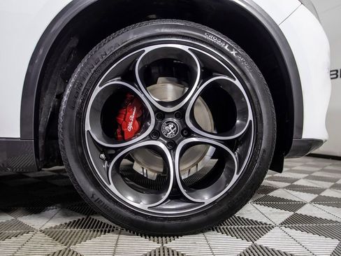 Used 2022 Alfa Romeo Stelvio Ti w/ Active Assist Plus Package image 42